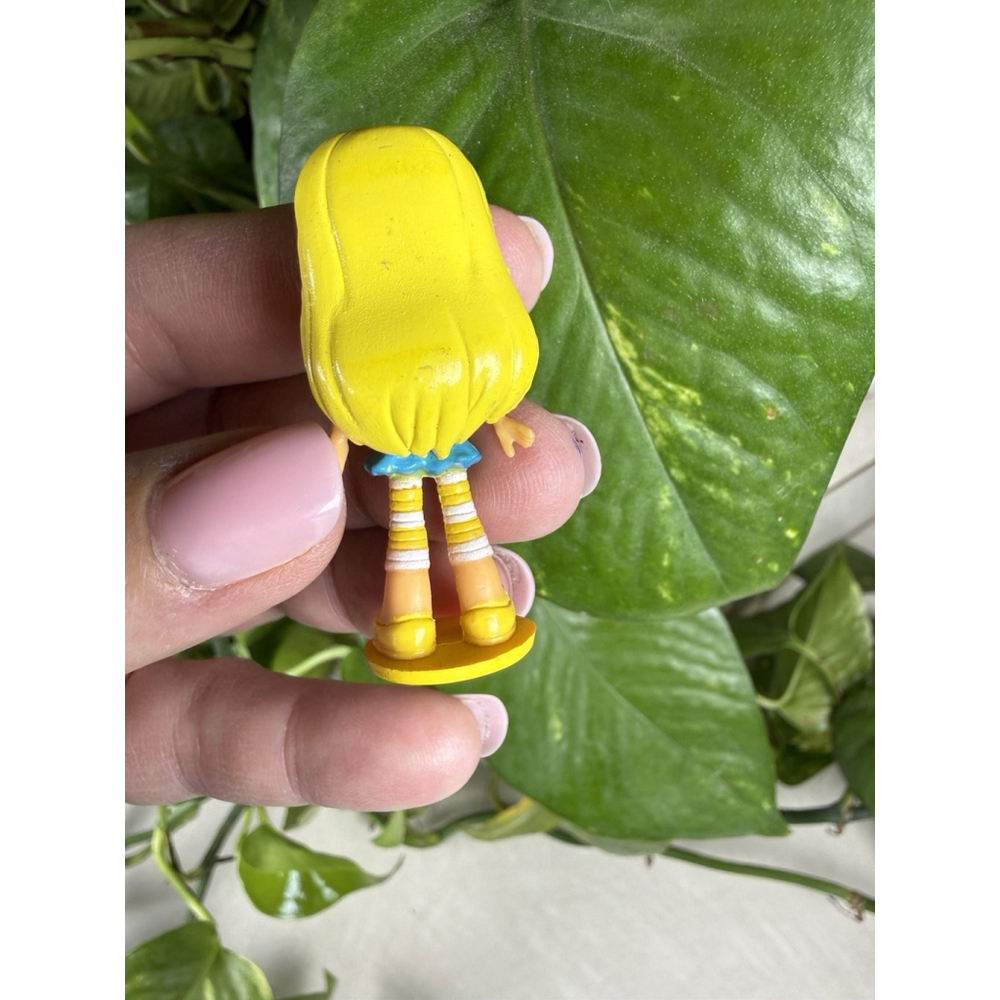 1982 Strawberry Shortcake Lemon Meringue 1.75" Collectible Mini Figure - Picture 3 of 5